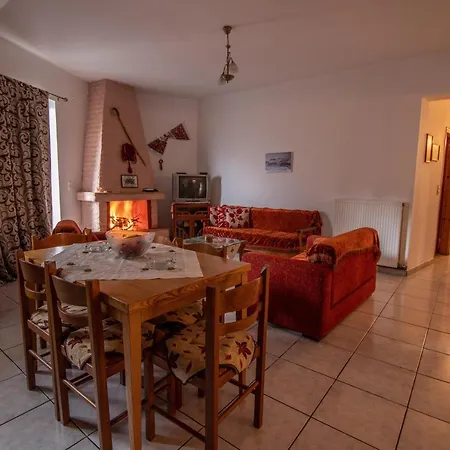 Apartment Traditional Family Idi