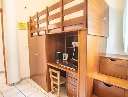 Traditional Family Idi Apartment