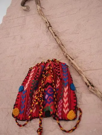 Traditional Family Idi * Vorizia